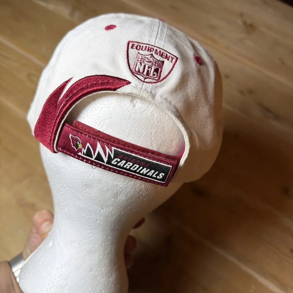 Vintage Reebok NFL Equipment Arizona Cardinals Shark‎ tooth Hat Cap Strap Back